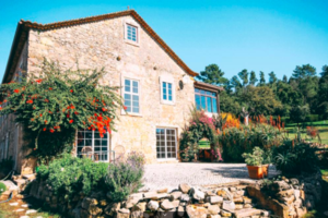 Builders, Tradesmen & Natural Pools